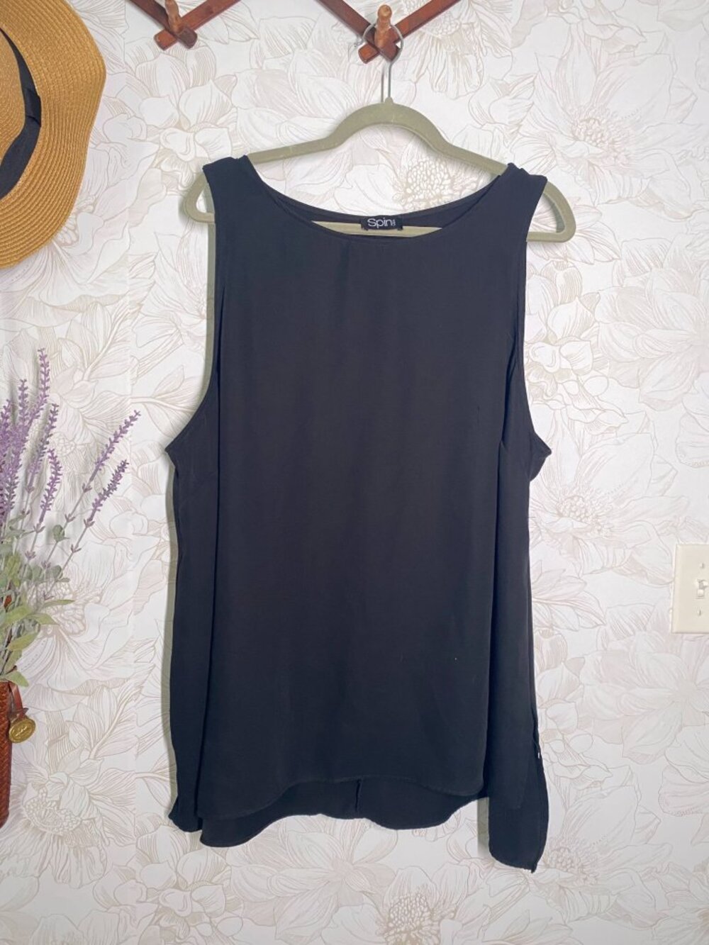 Black Sleeveless High-Low Top By Spin USA Size 3x